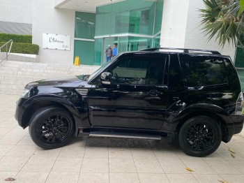 Pajero Full 2p 2014 Pajero Full 2p 2014